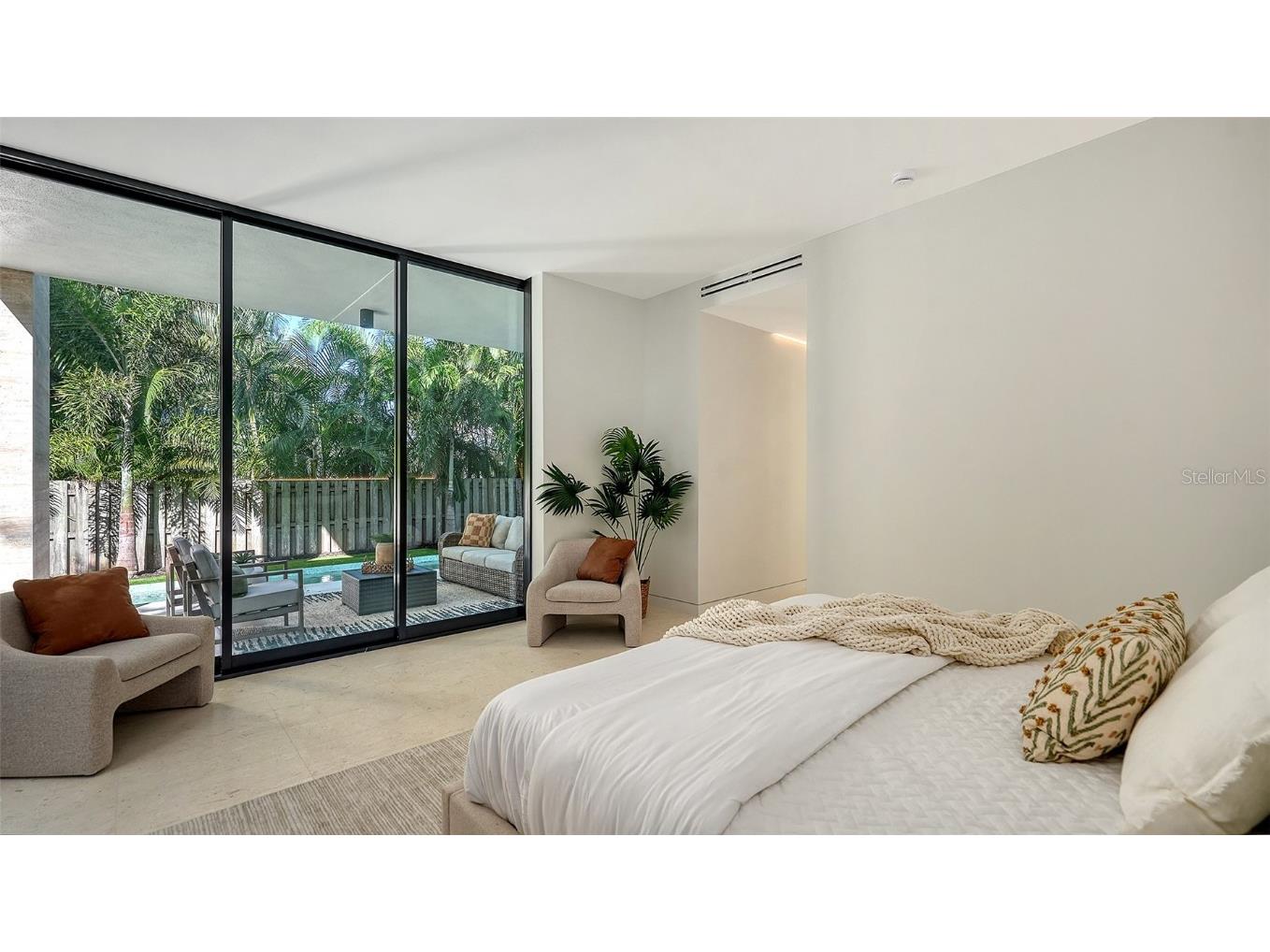 1642 Bahia Vista Street Sarasota FL 34239 A4667508 image63