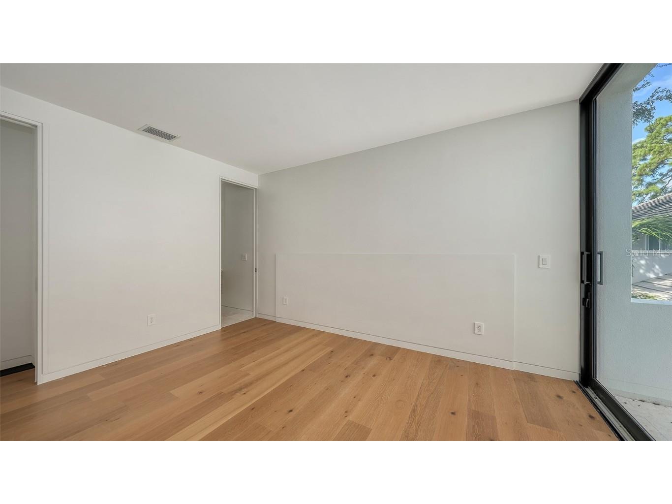 1642 Bahia Vista Street Sarasota FL 34239 A4667508 image90