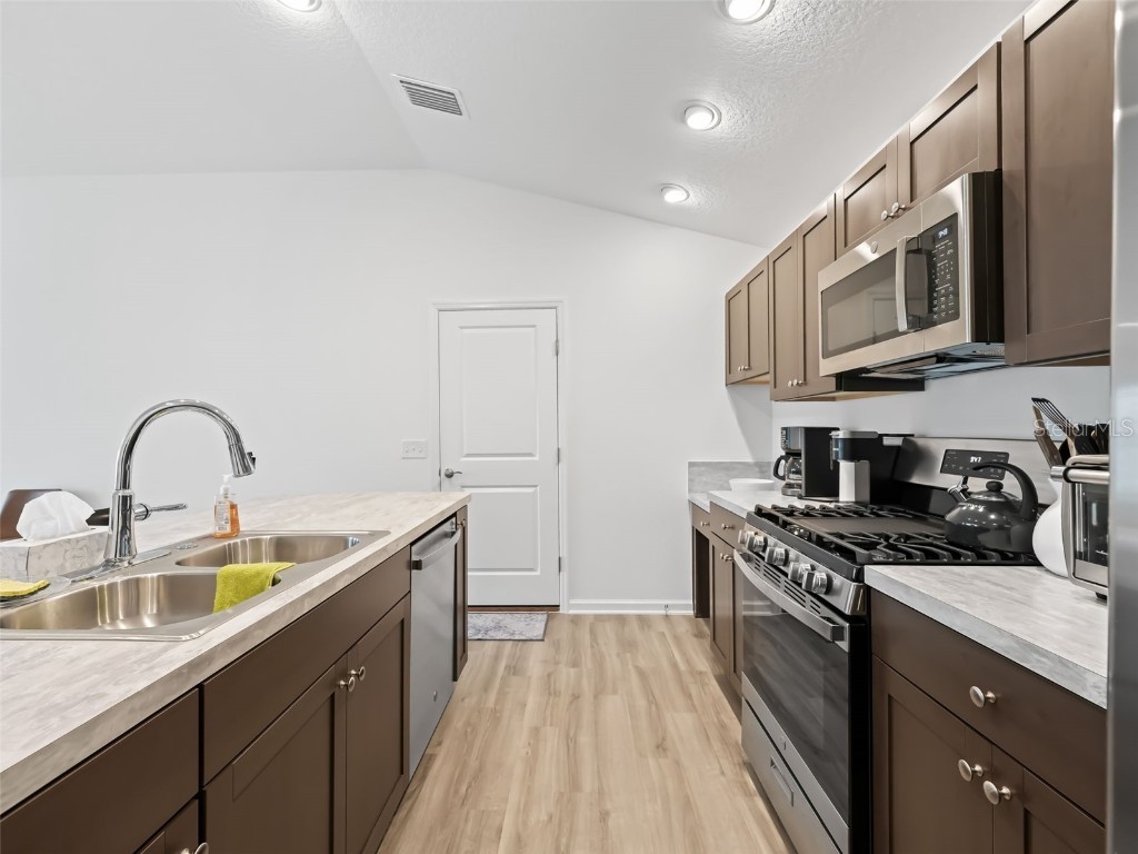 1642 Echols Court The Villages FL 34762 OM705621 image11