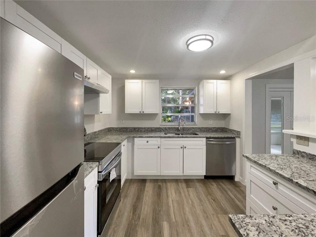 16423 Lake Byrd Drive Tampa FL 33618 O6369572 image8