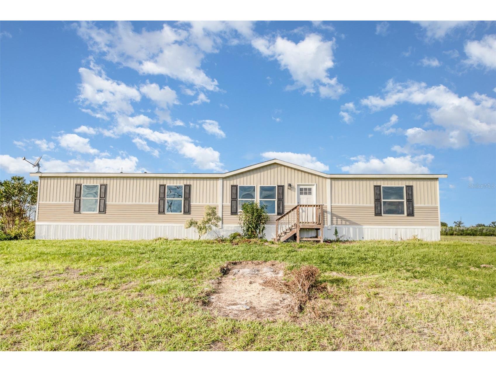 16423 NW 262nd Street Okeechobee FL 34972 TB8442858 image1