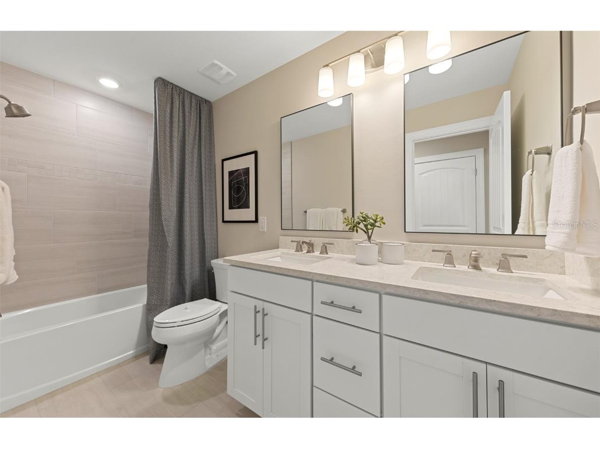 16427 Sapphire Point Drive Lakewood Ranch FL 34211 TB8396783 image24