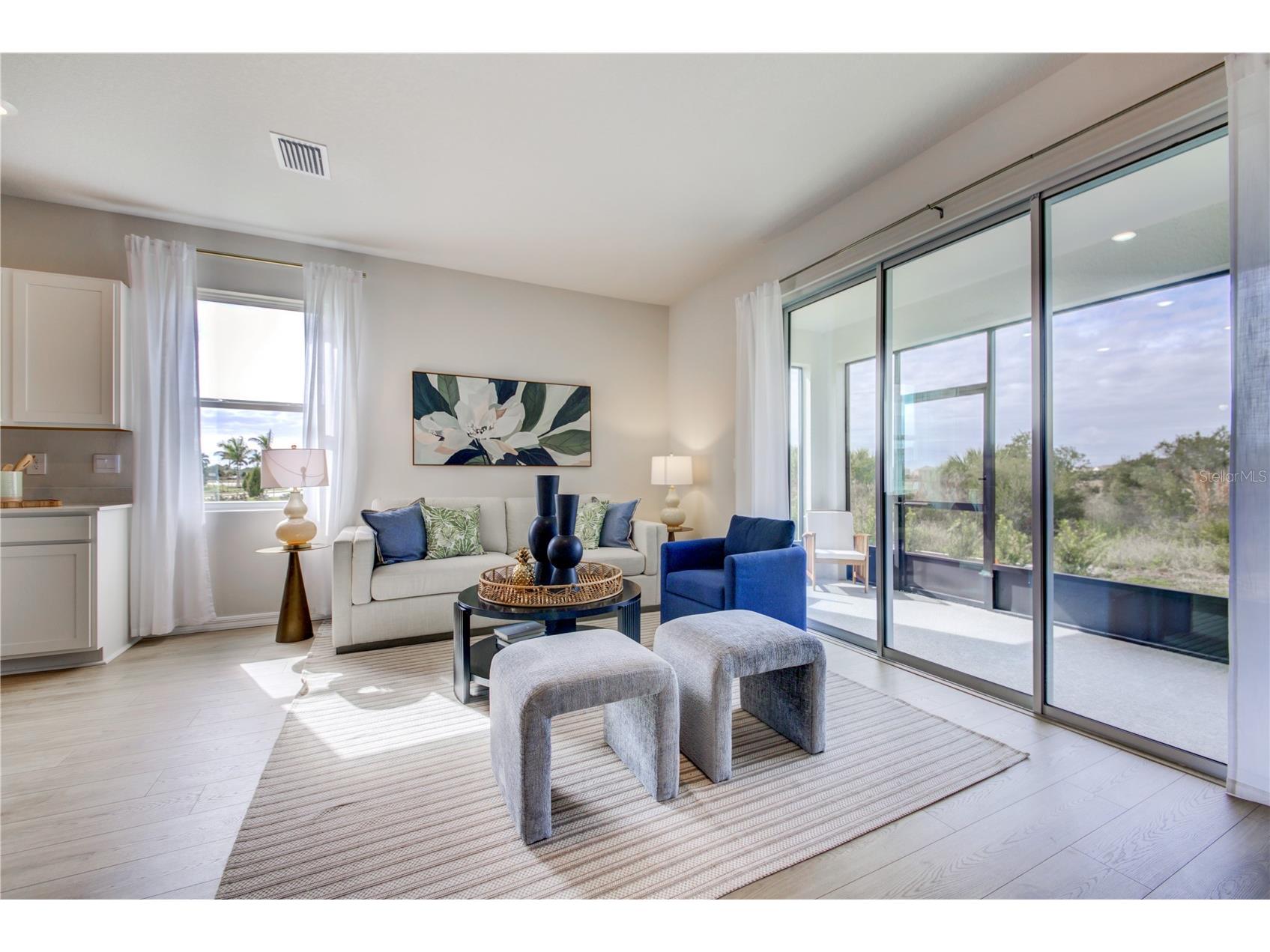 1643 East Bay Street Sarasota FL 34238 A4672731 image10