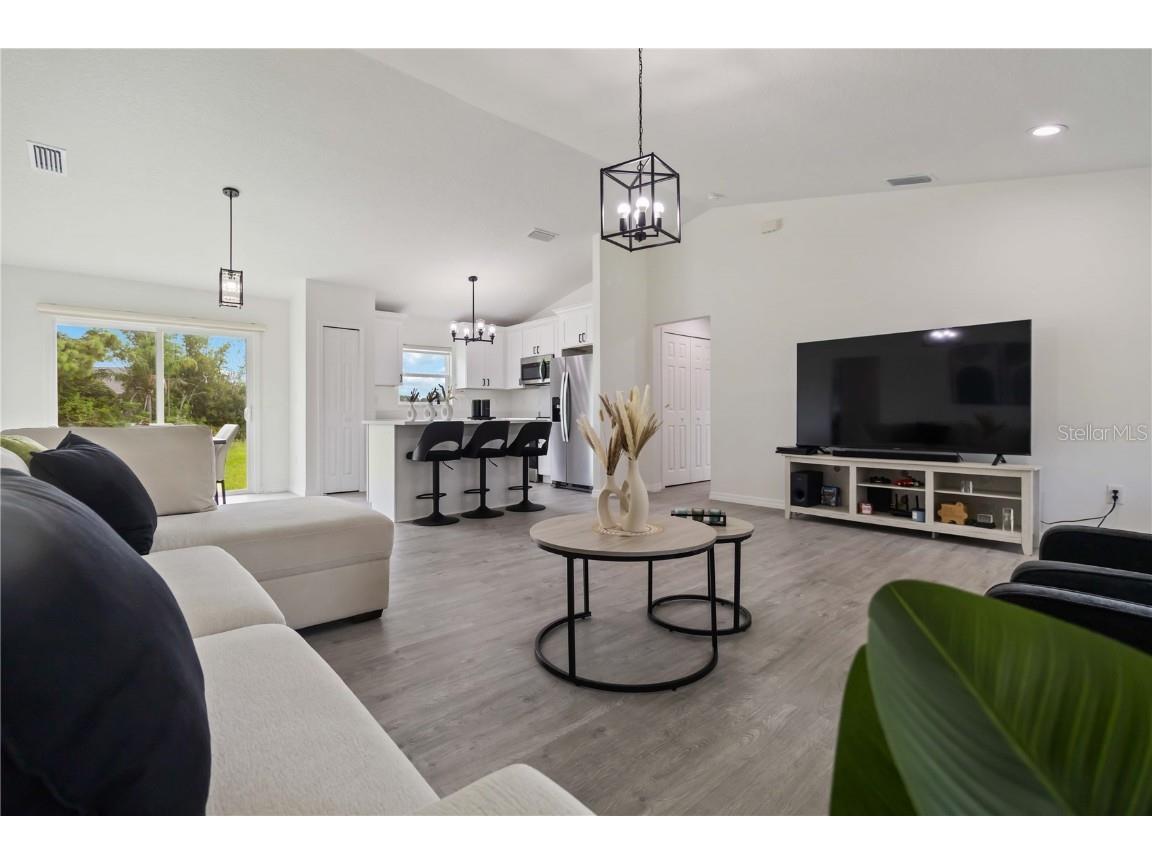 1643 Windsor Avenue SE Palm Bay FL 32909 S5136074 image4