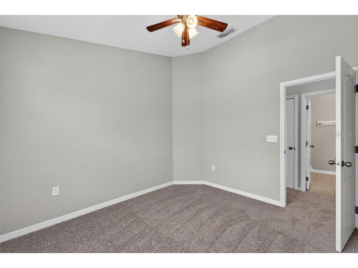 16431 Kingletridge Avenue Lithia FL 33547 TB8412625 image25