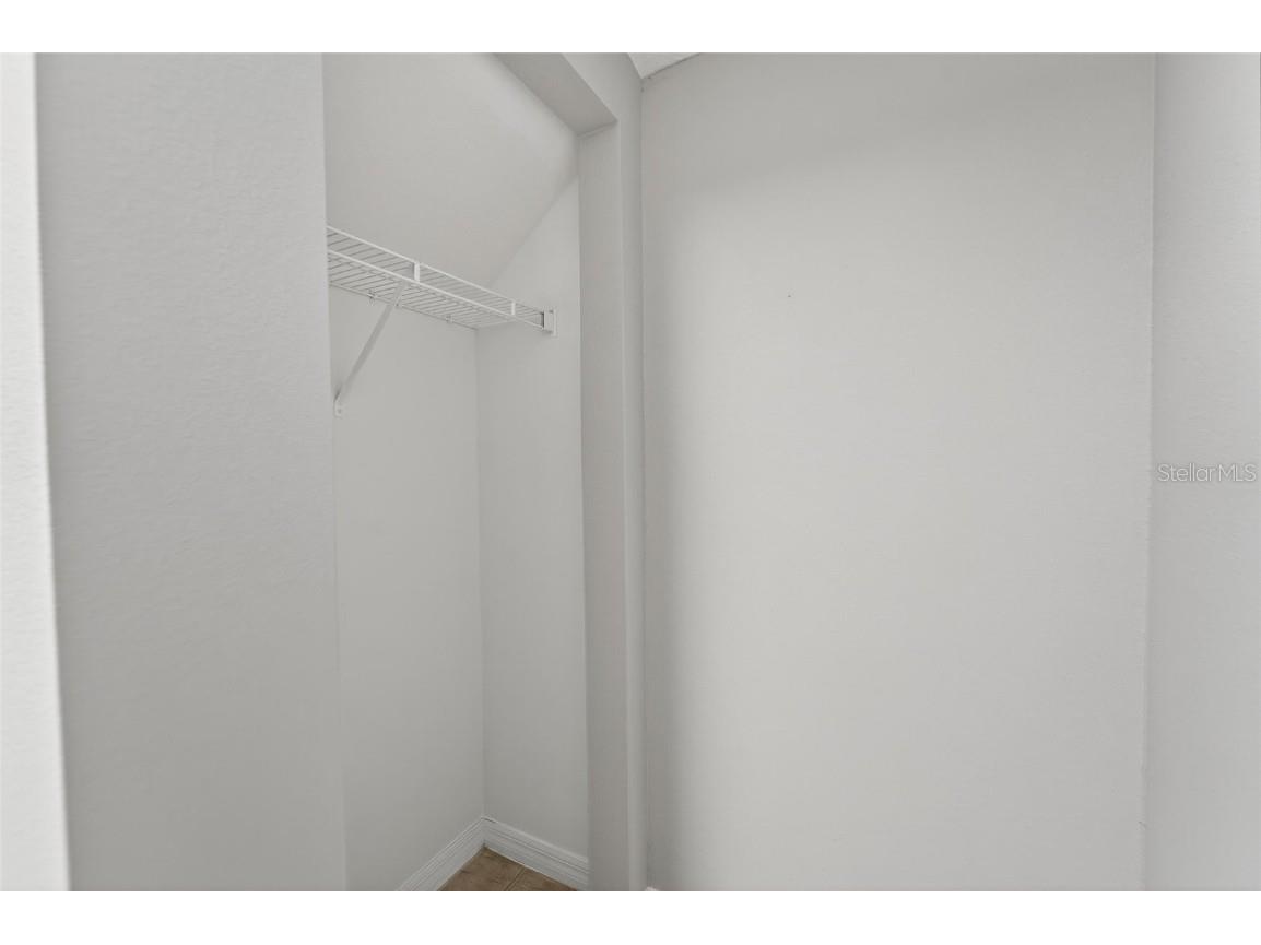 16431 Kingletridge Avenue Lithia FL 33547 TB8412625 image33