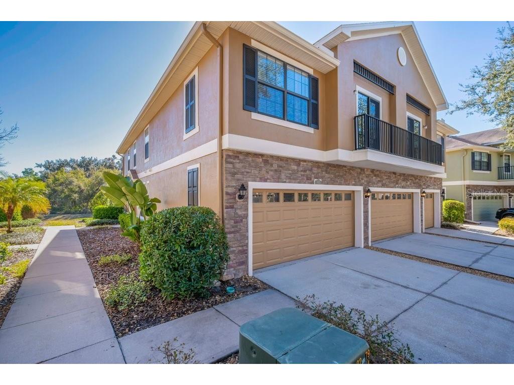 16431 Kingletridge Avenue Lithia FL 33547 TB8465011 image1