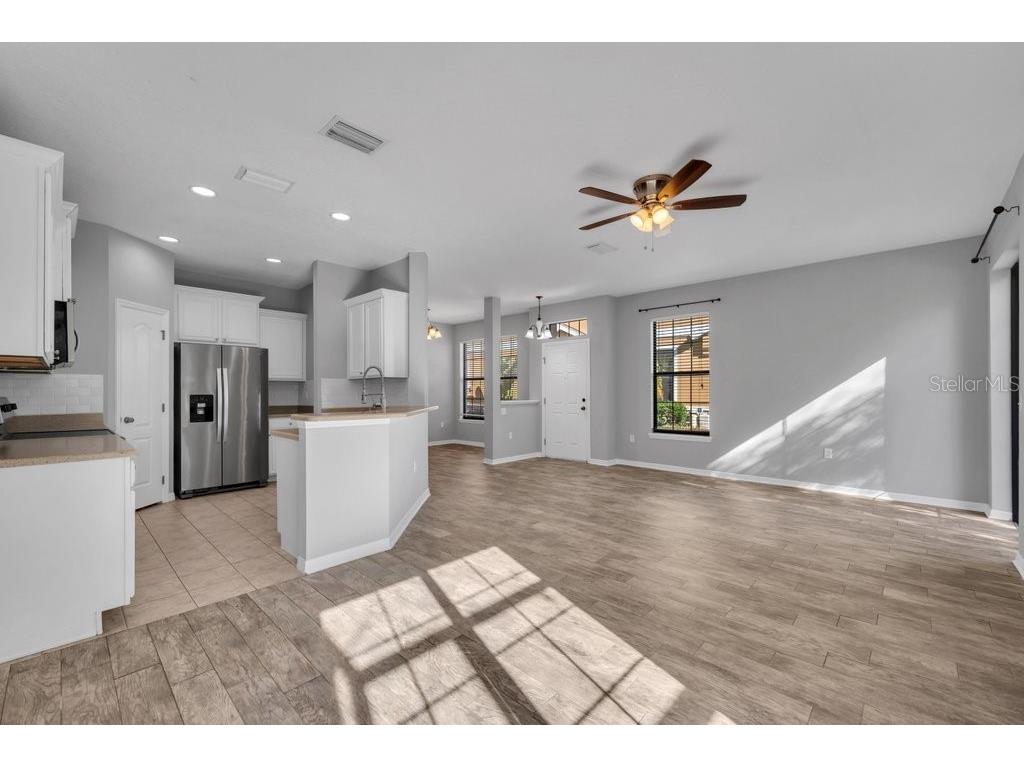 16431 Kingletridge Avenue Lithia FL 33547 TB8465011 image6