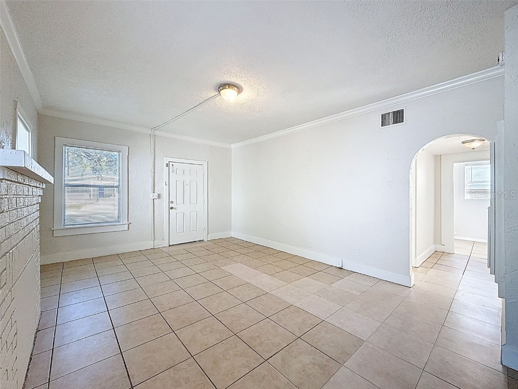 1644 20th Avenue S Saint Petersburg FL 33712 TB8440086 image10