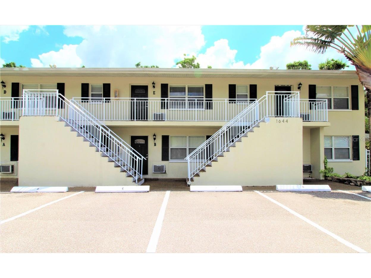 1644 Redwood Street #D Sarasota FL 34231 A4596376 image1