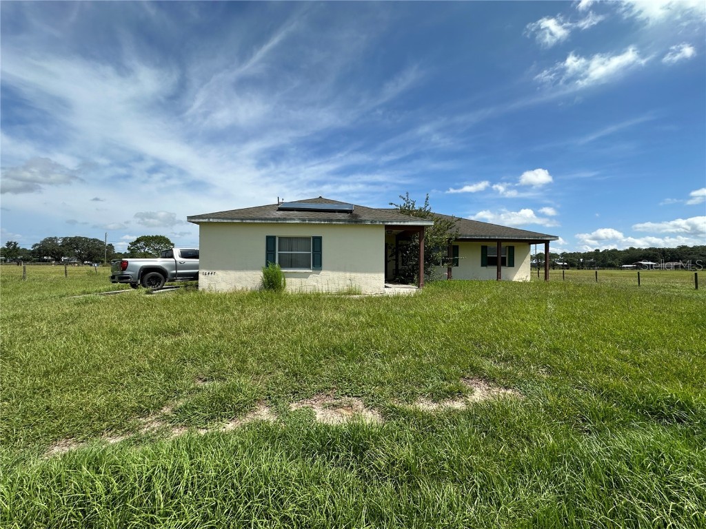 16447 Trails End Road Brooksville FL 34604 V4944486 image1