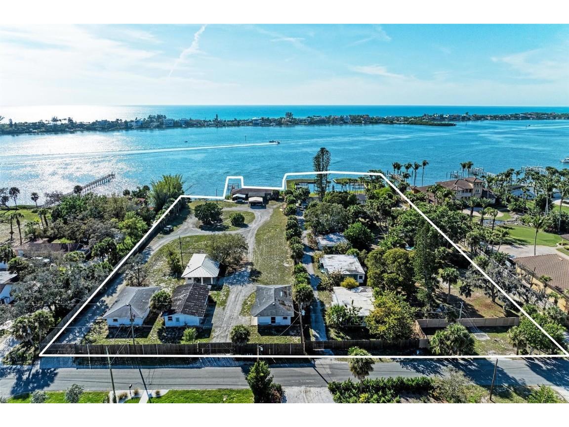 1645 & 1649 Bayshore Road Nokomis FL 34275 A4643371 image18