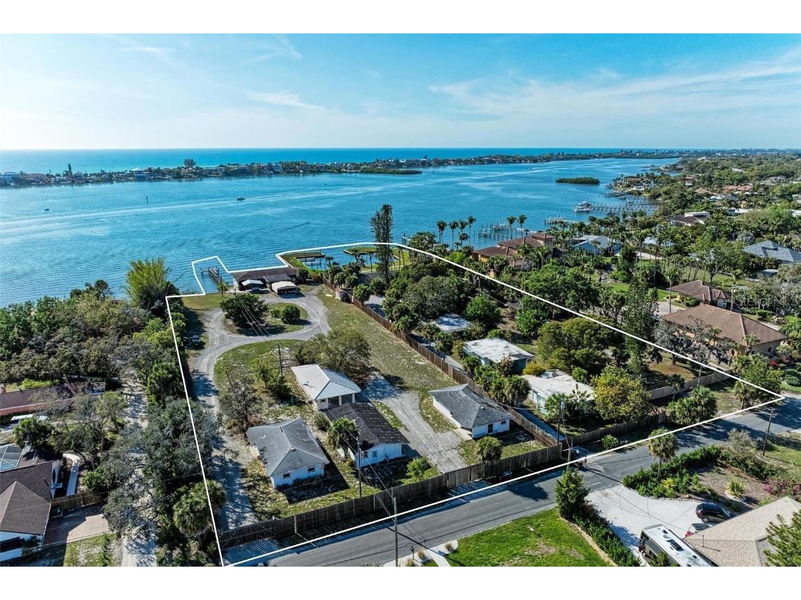 1645 & 1649 Bayshore Road Nokomis FL 34275 A4643371 image19