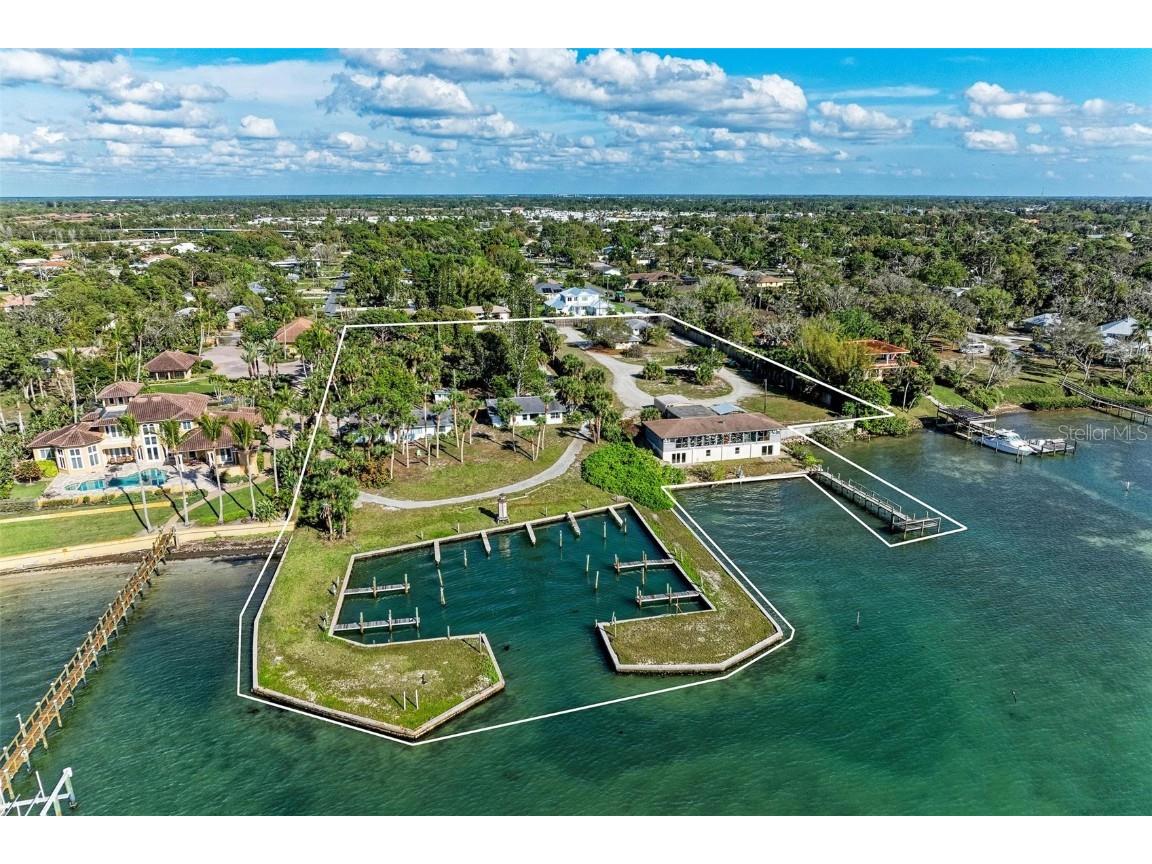 1645 & 1649 Bayshore Road Nokomis FL 34275 A4643371 image8