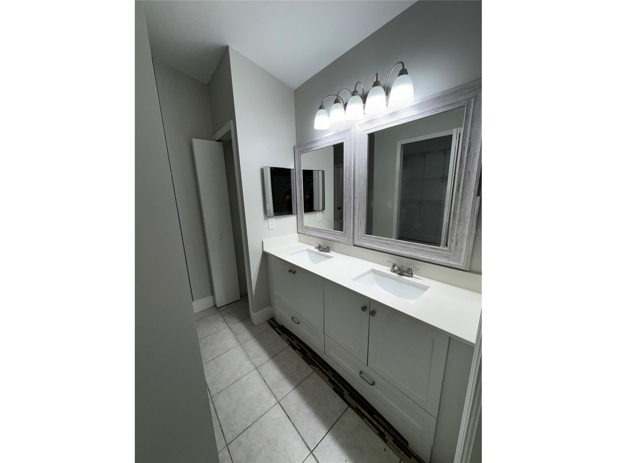 1645 17th Street SW Naples FL 34117 V4948810 image14