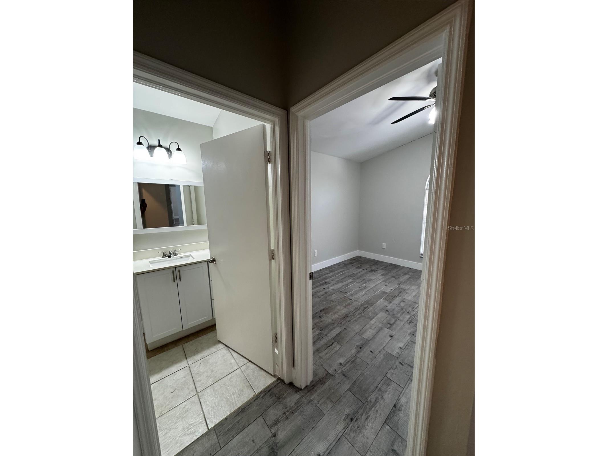 1645 17th Street SW Naples FL 34117 V4948810 image9