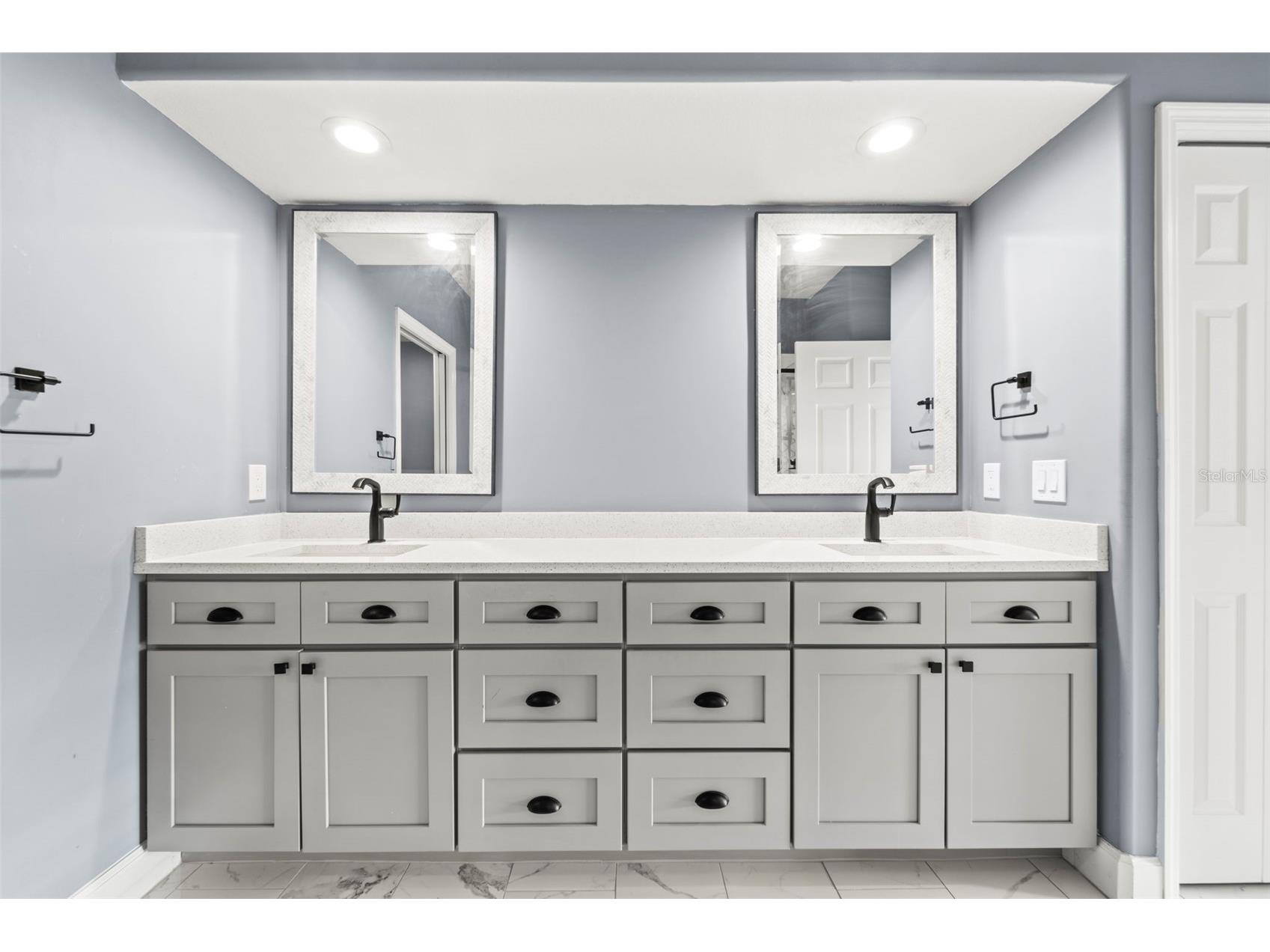 1645 Pinellas Bayway S #B2 Tierra Verde FL 33715 TB8467396 image29