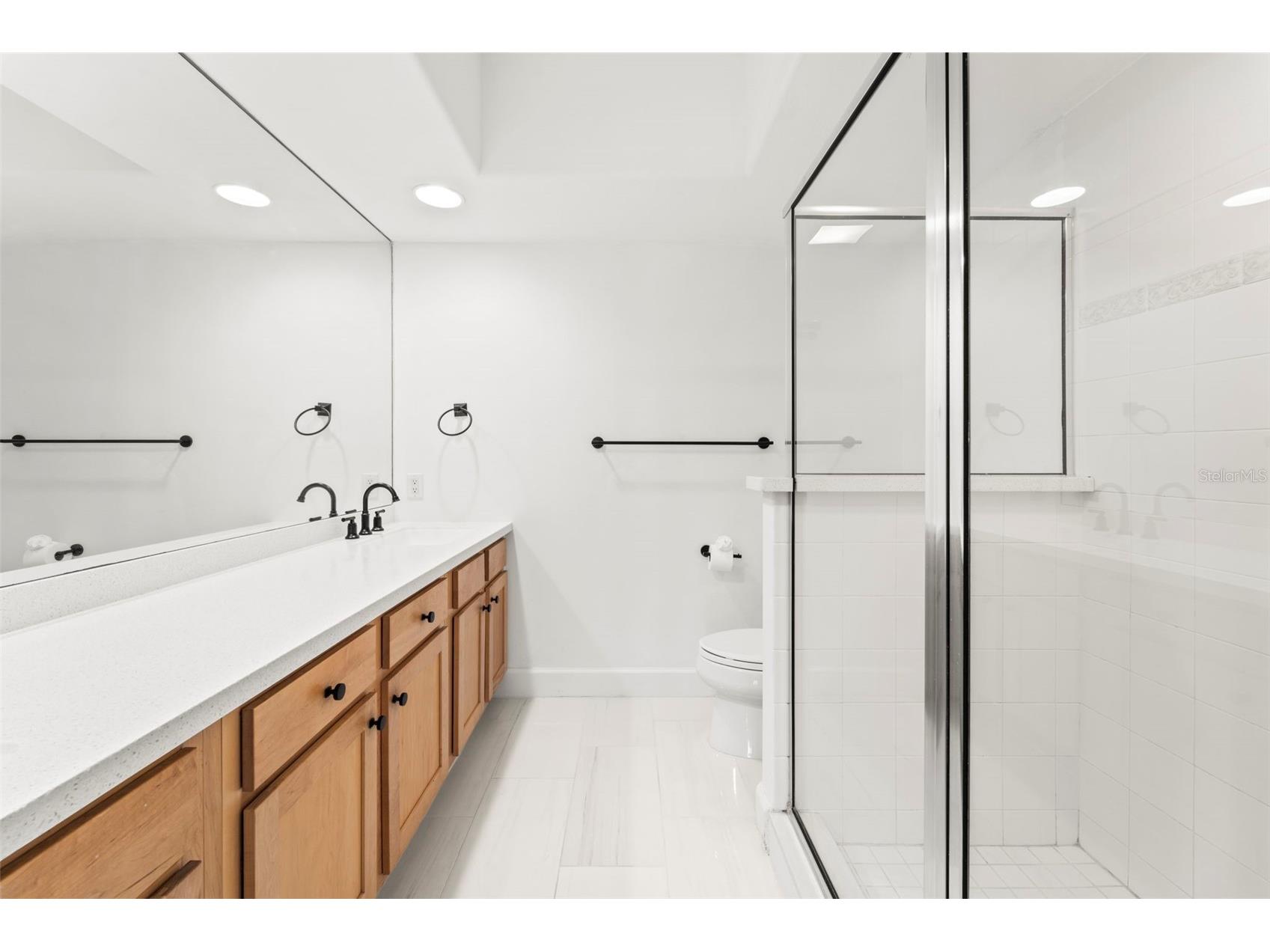 1645 Pinellas Bayway S #B2 Tierra Verde FL 33715 TB8467396 image36