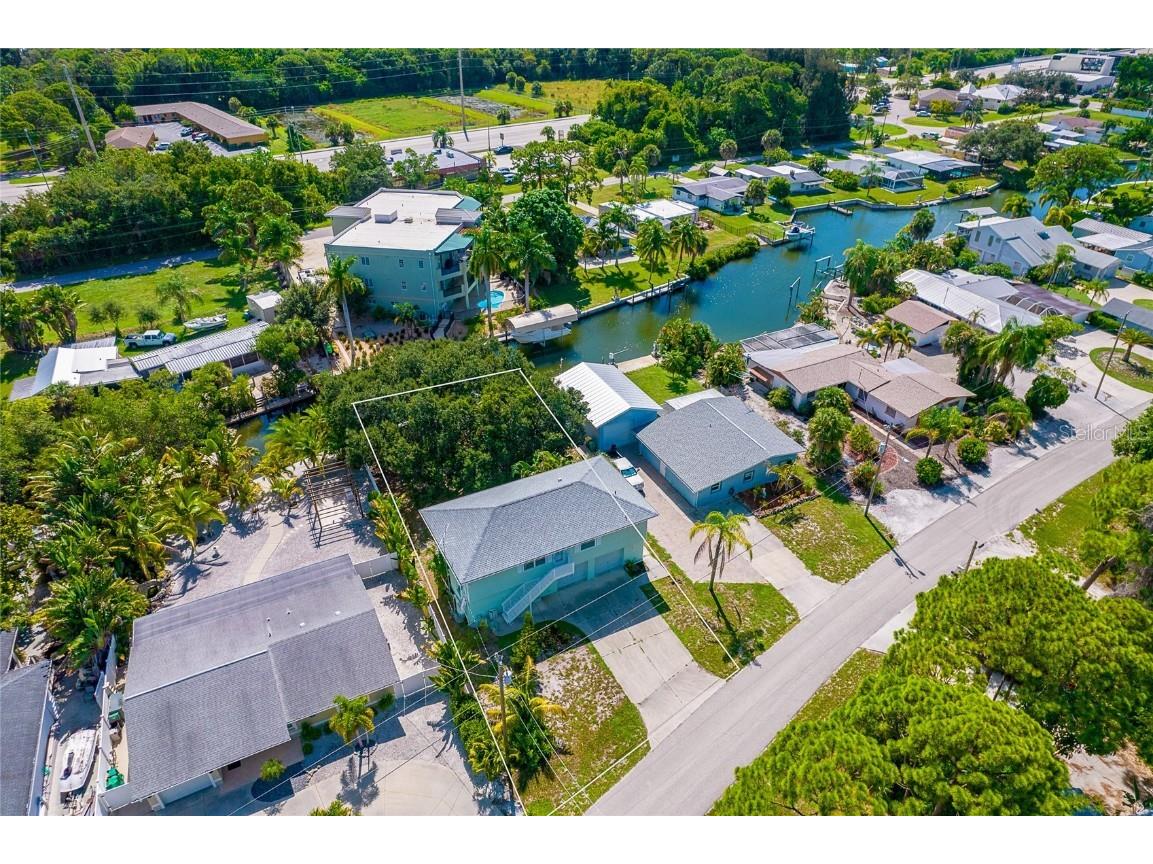 1645 Riverside Drive Englewood FL 34223 - AINGER CREEK D6127259 image1