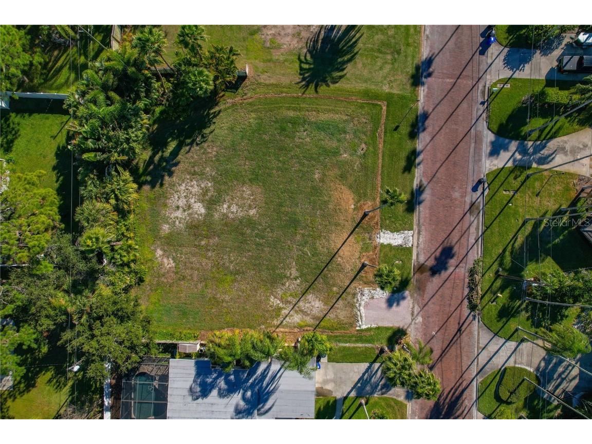 1645 Santa Barbara Drive Dunedin FL 34698 TB8449787 image19