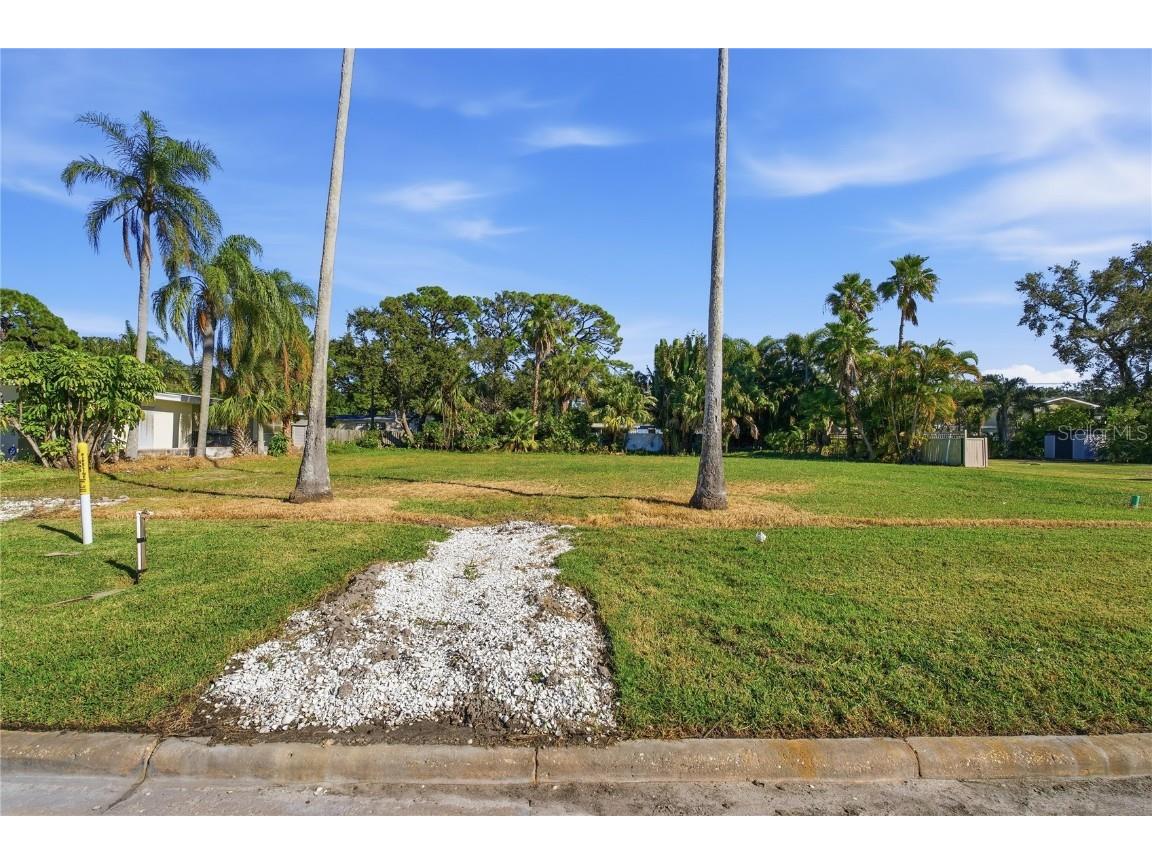 1645 Santa Barbara Drive Dunedin FL 34698 TB8449787 image20