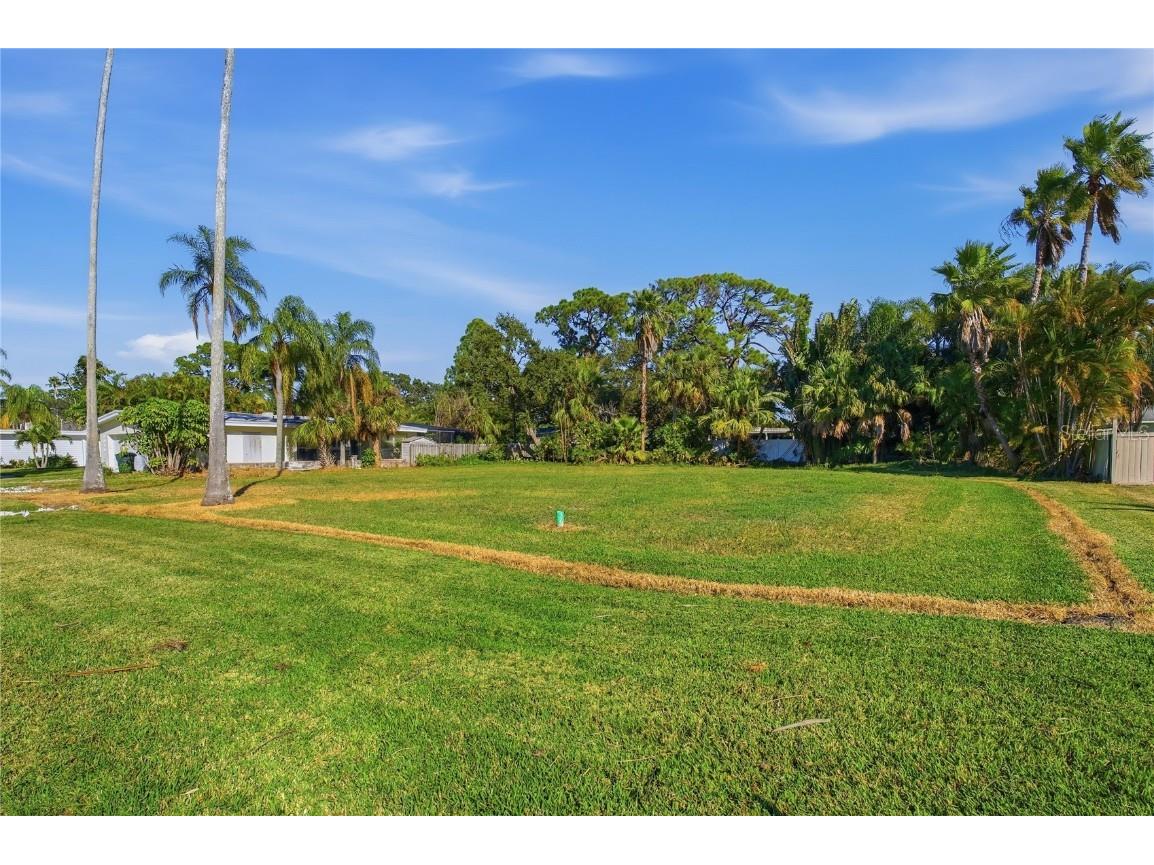 1645 Santa Barbara Drive Dunedin FL 34698 TB8449787 image23