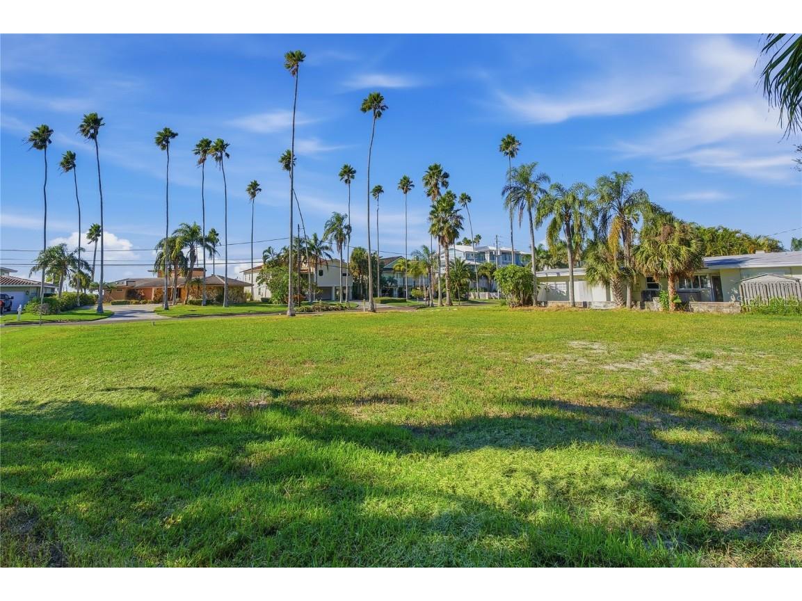 1645 Santa Barbara Drive Dunedin FL 34698 TB8449787 image24