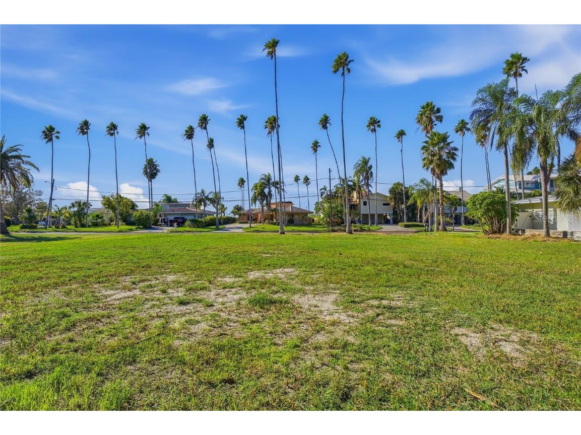 1645 Santa Barbara Drive Dunedin FL 34698 TB8449787 image25