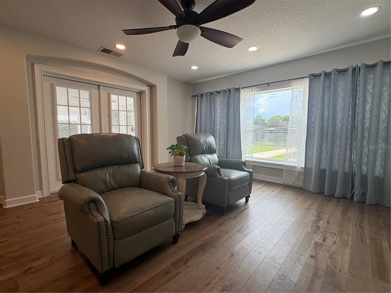 1645 Spring Garden Drive Astor FL 32102 - ST JOHN'S RIVER R4911451 image14