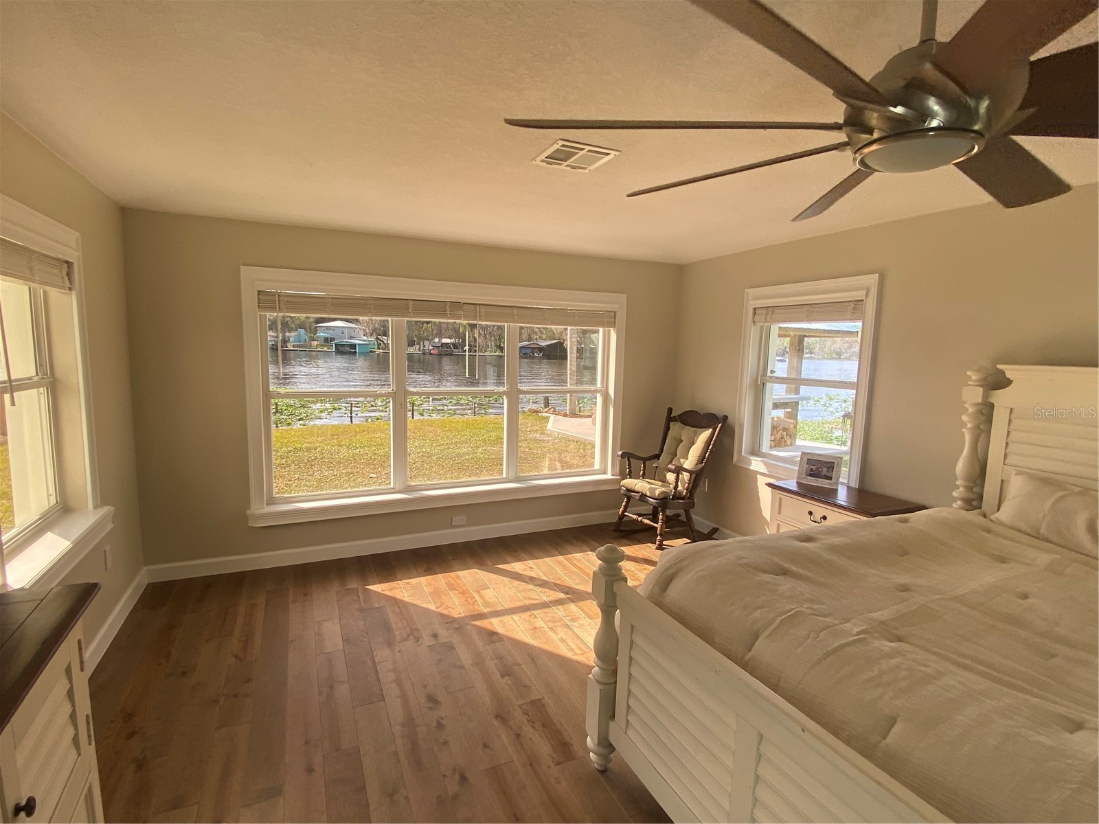 1645 Spring Garden Drive Astor FL 32102 - ST JOHN'S RIVER R4911451 image16