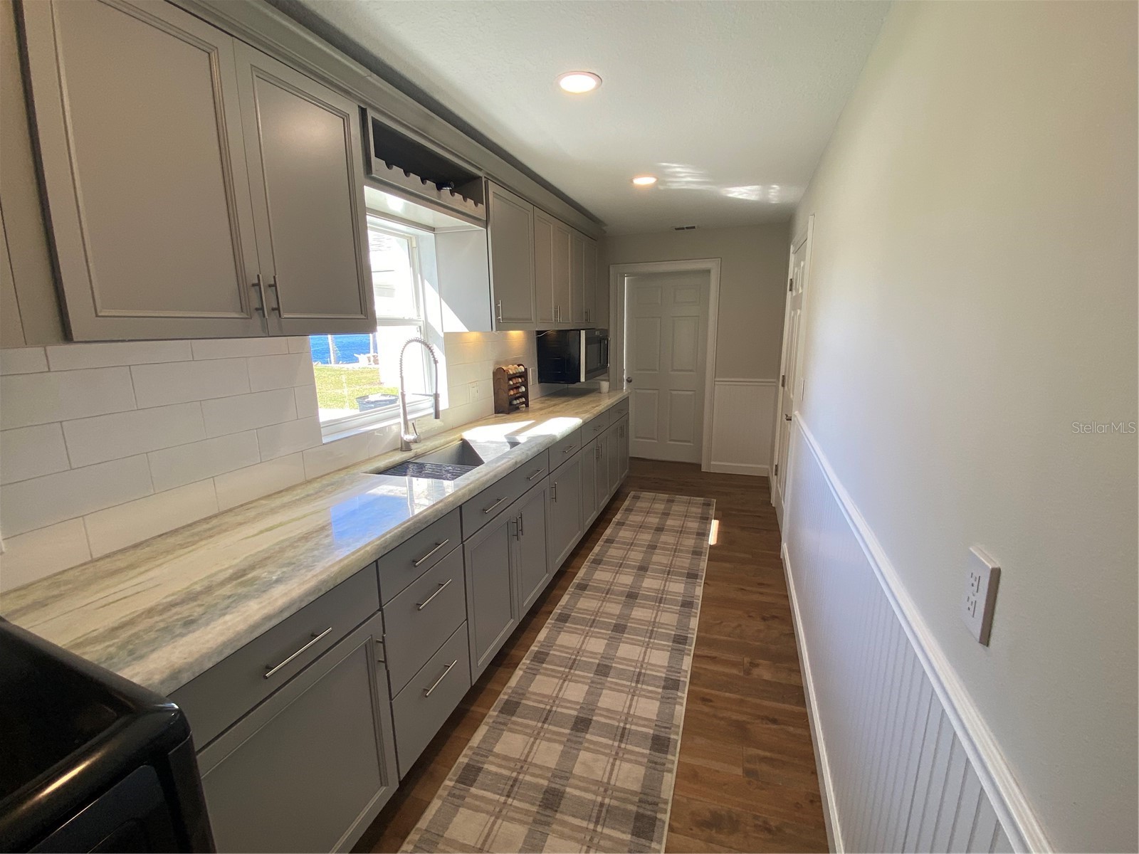 1645 Spring Garden Drive Astor FL 32102 - ST JOHN'S RIVER R4911451 image36