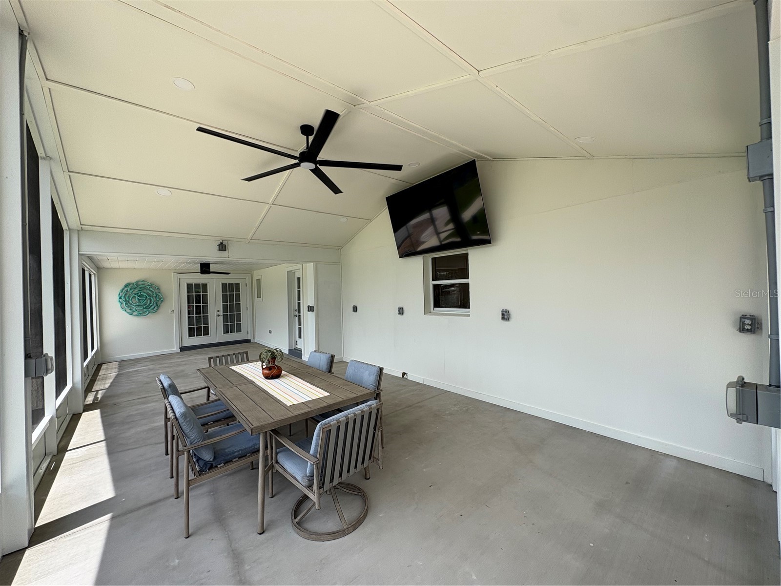 1645 Spring Garden Drive Astor FL 32102 - ST JOHN'S RIVER R4911451 image38
