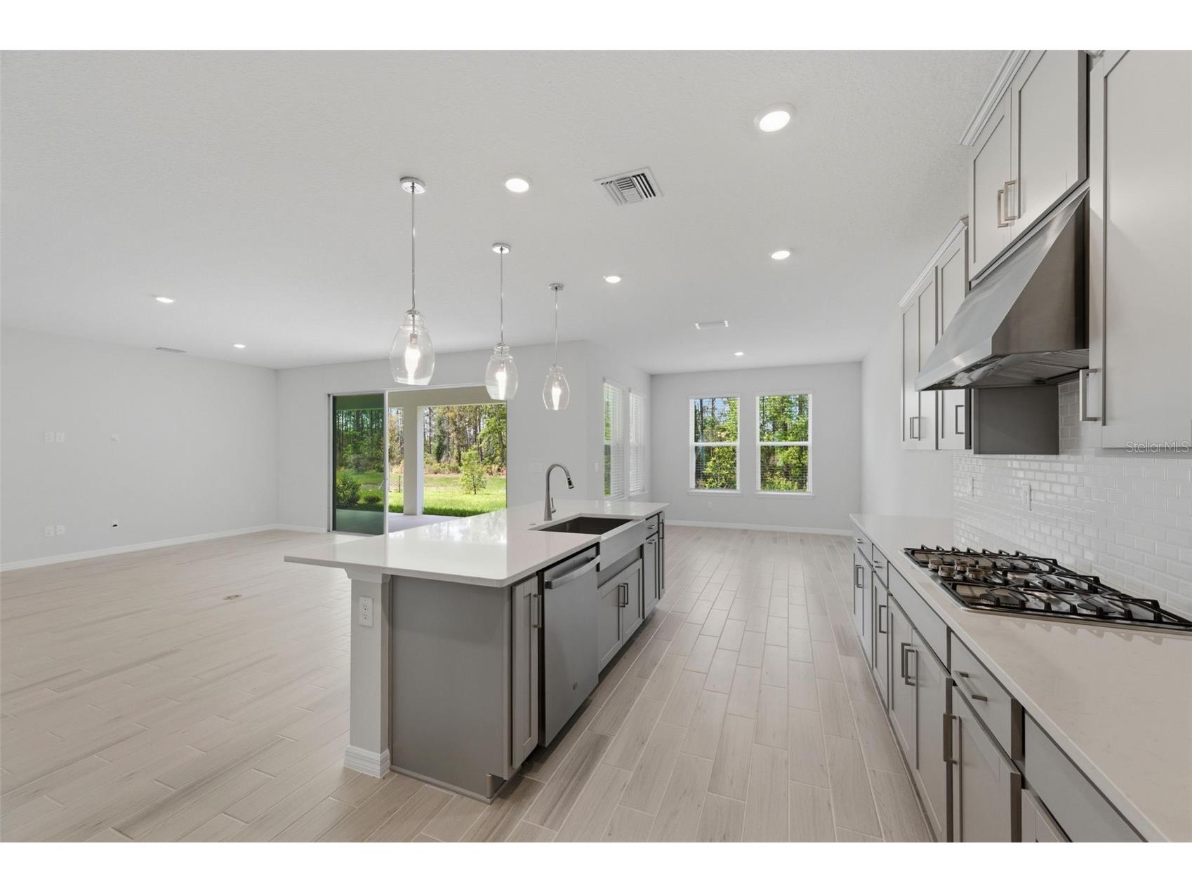 1645 Trailhead Lane Zephyrhills FL 33541 TB8493948 image17