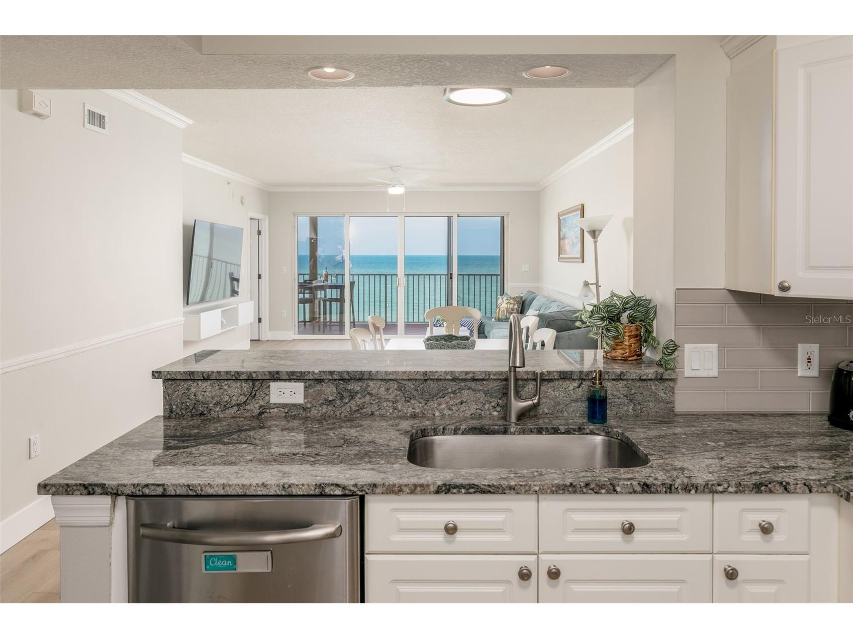 16450 Gulf Boulevard #762 Redington Beach FL 33708 TB8527012 image13