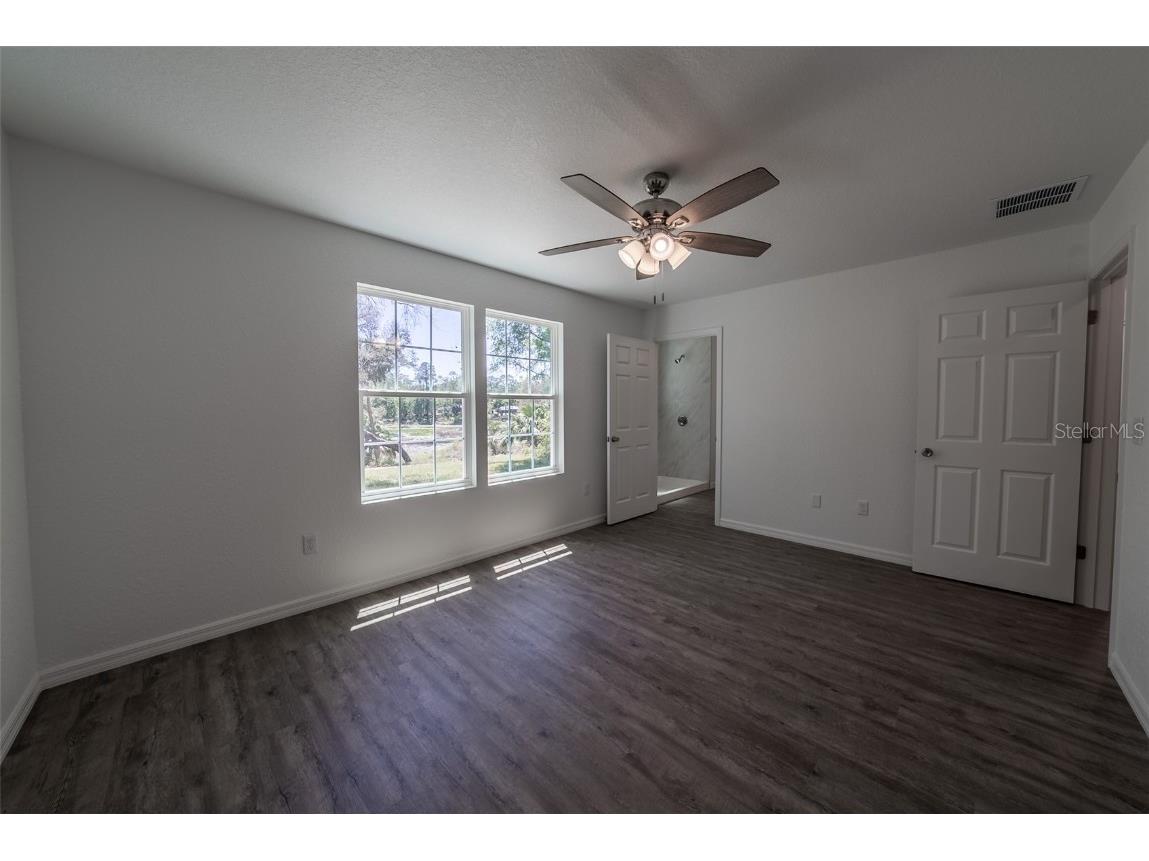 16450 SE 57th Place Ocklawaha FL 32179 OM693319 image12