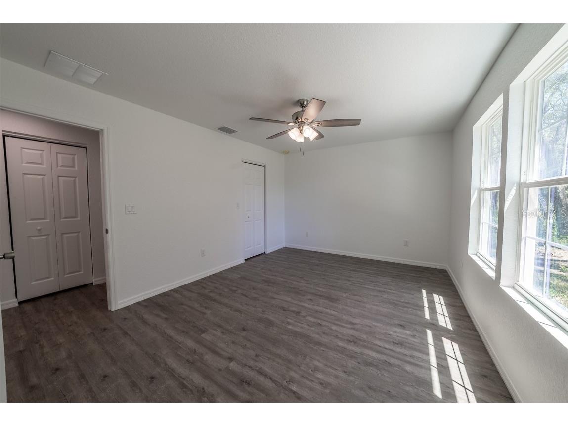 16450 SE 57th Place Ocklawaha FL 32179 OM693319 image15