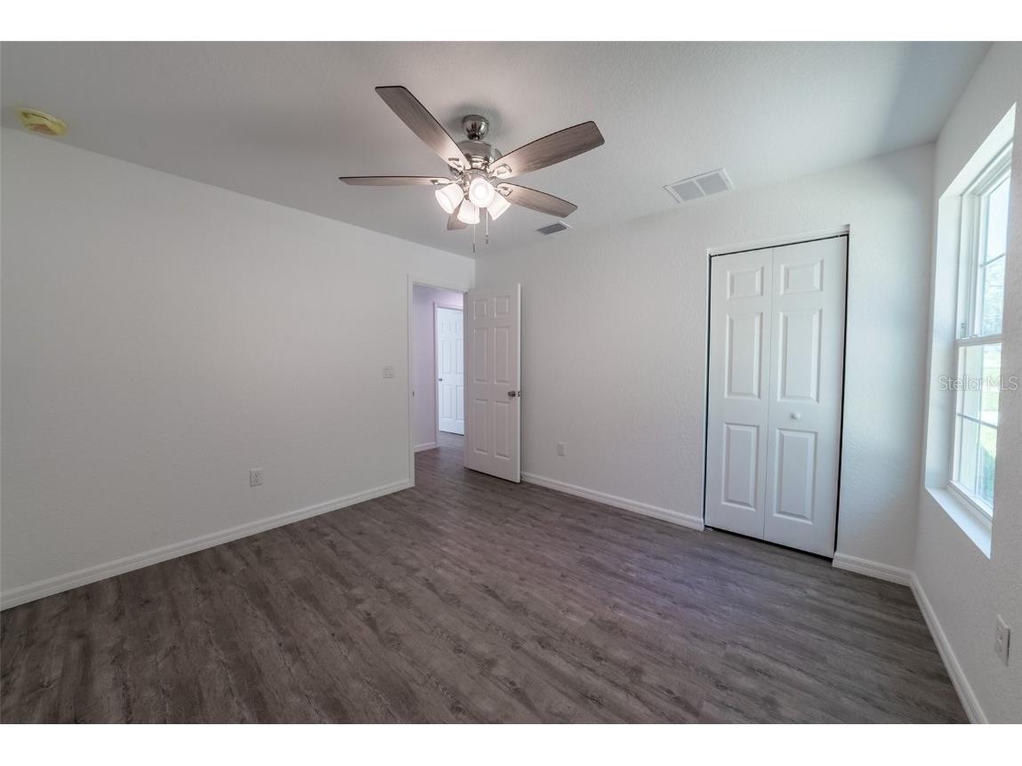 16450 SE 57th Place Ocklawaha FL 32179 OM693319 image19