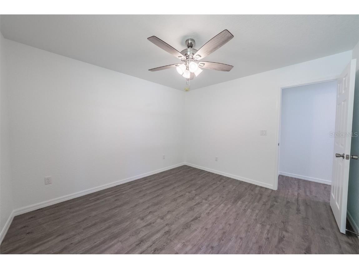 16450 SE 57th Place Ocklawaha FL 32179 OM693319 image20