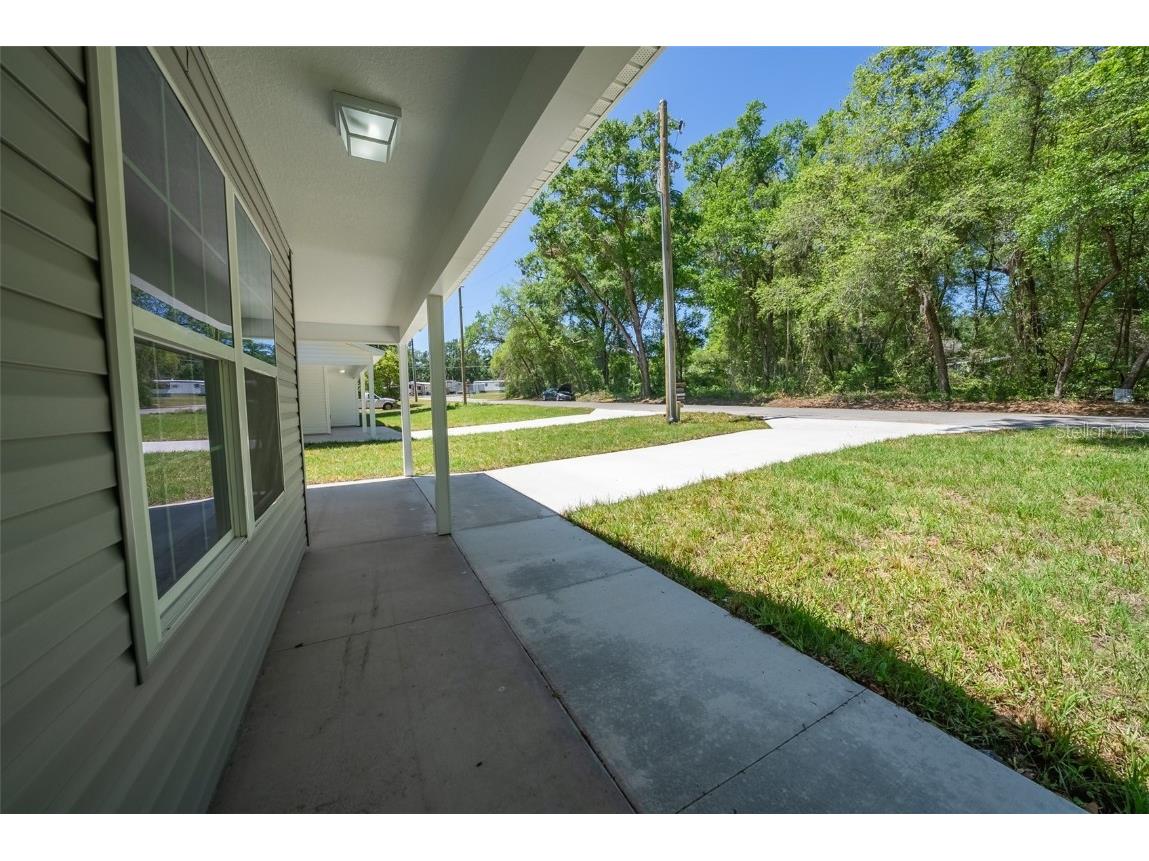 16450 SE 57th Place Ocklawaha FL 32179 OM693319 image26