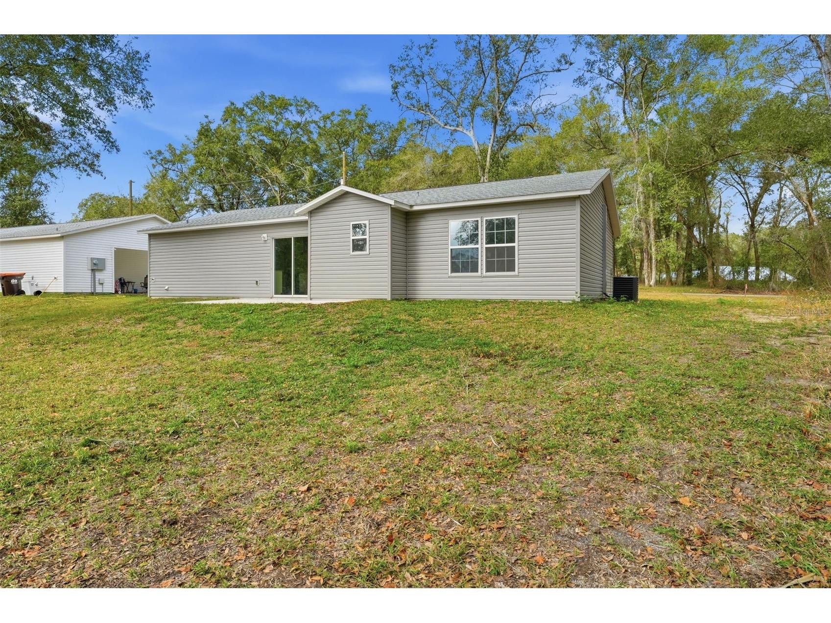 16450 SE 57th Place Ocklawaha FL 32179 OM717348 image34