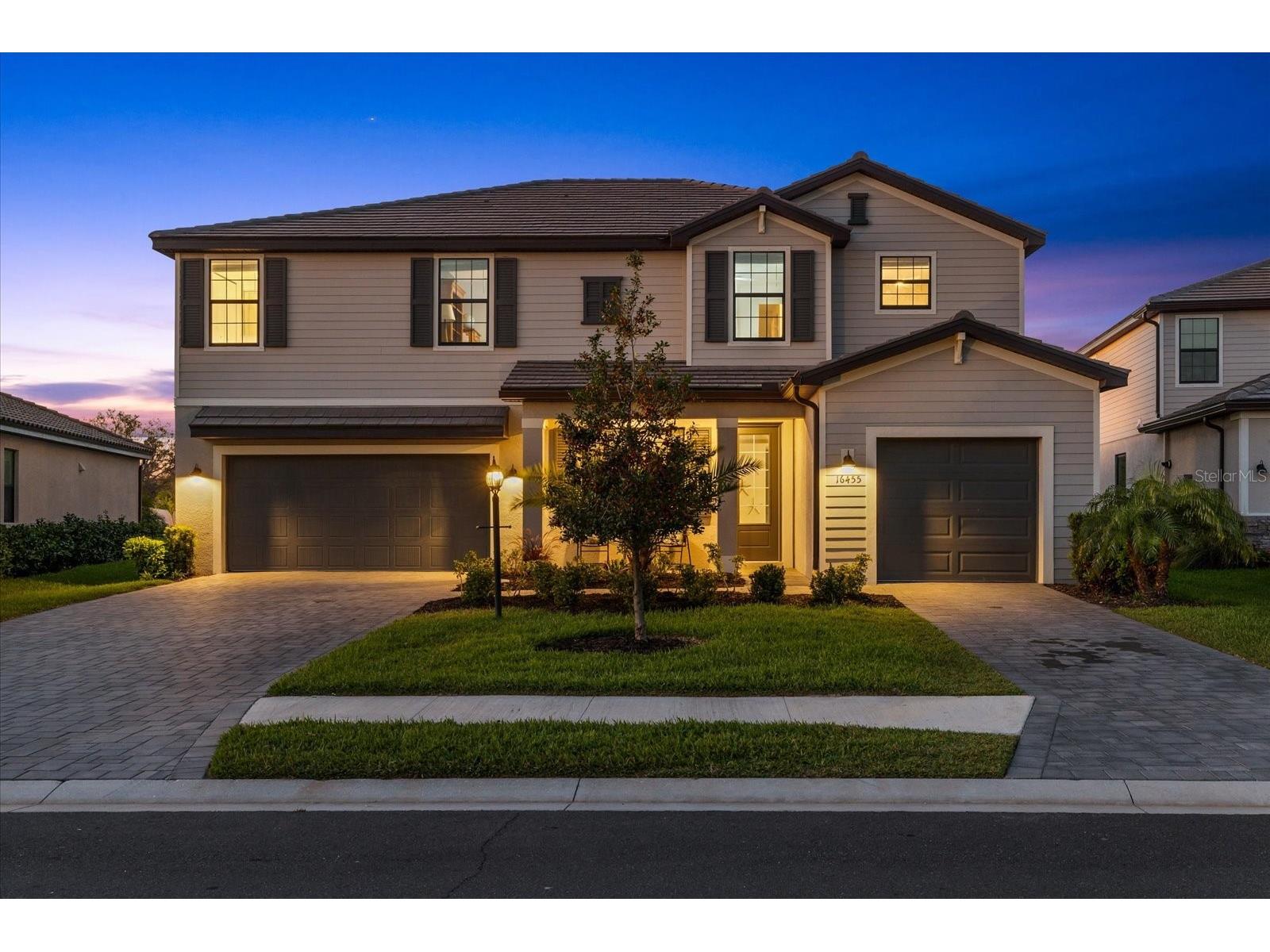 16455 Whale Grey Place Bradenton FL 34211 A4644071 image1