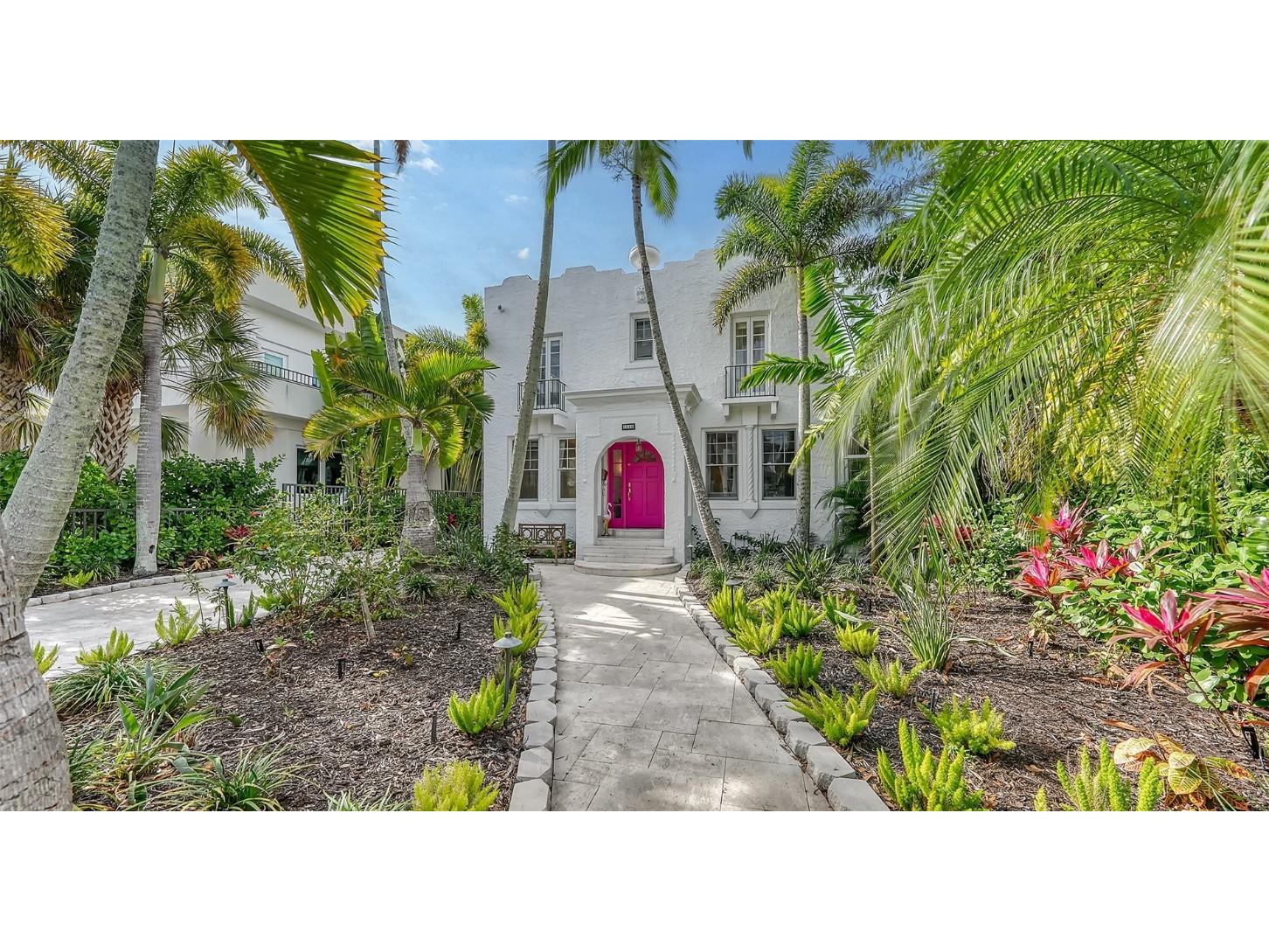 1646 Laurel Street Sarasota FL 34236 A4605846 image1