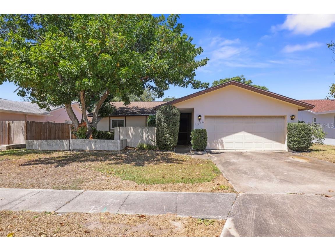 1646 Summit Way Dunedin FL 34698 U8197621 image1