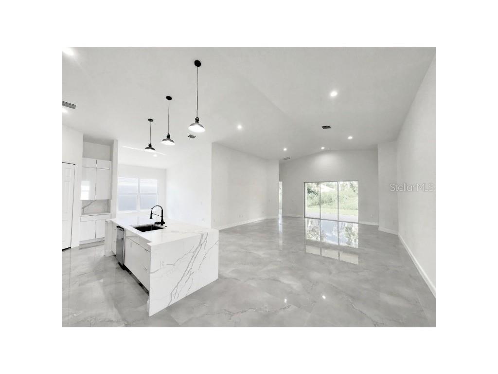 16467 Hillsborough Boulevard Port Charlotte FL 33954 O6364734 image13