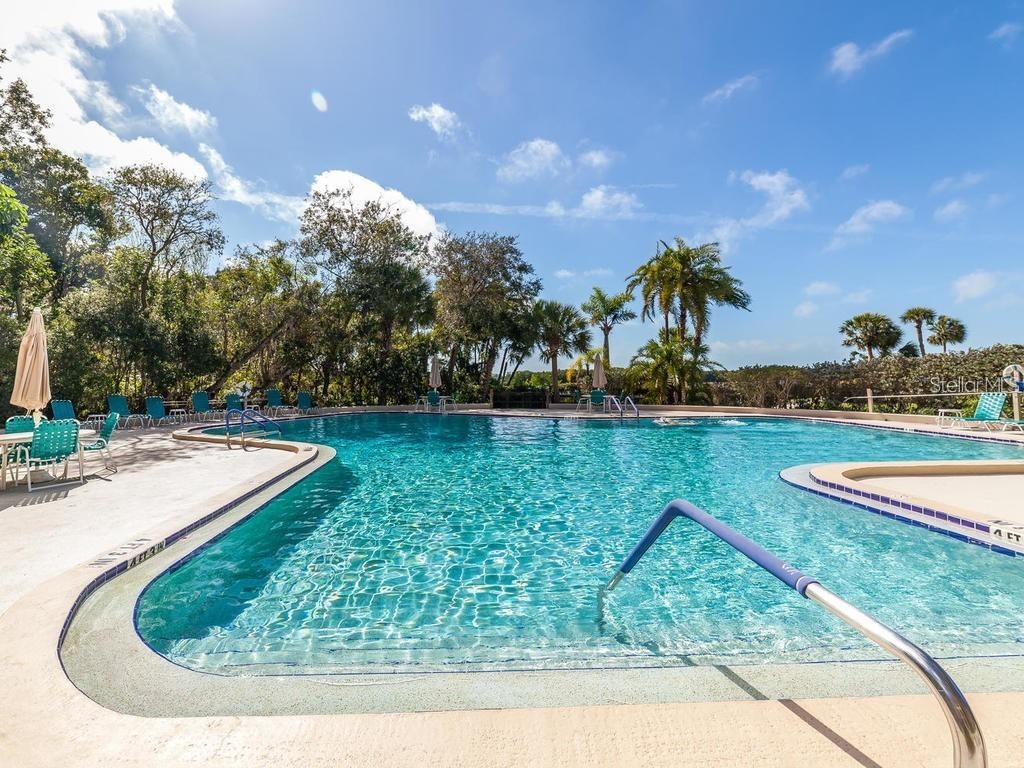 1647 Brookhouse Court #246 Sarasota FL 34231 A4610550 image25