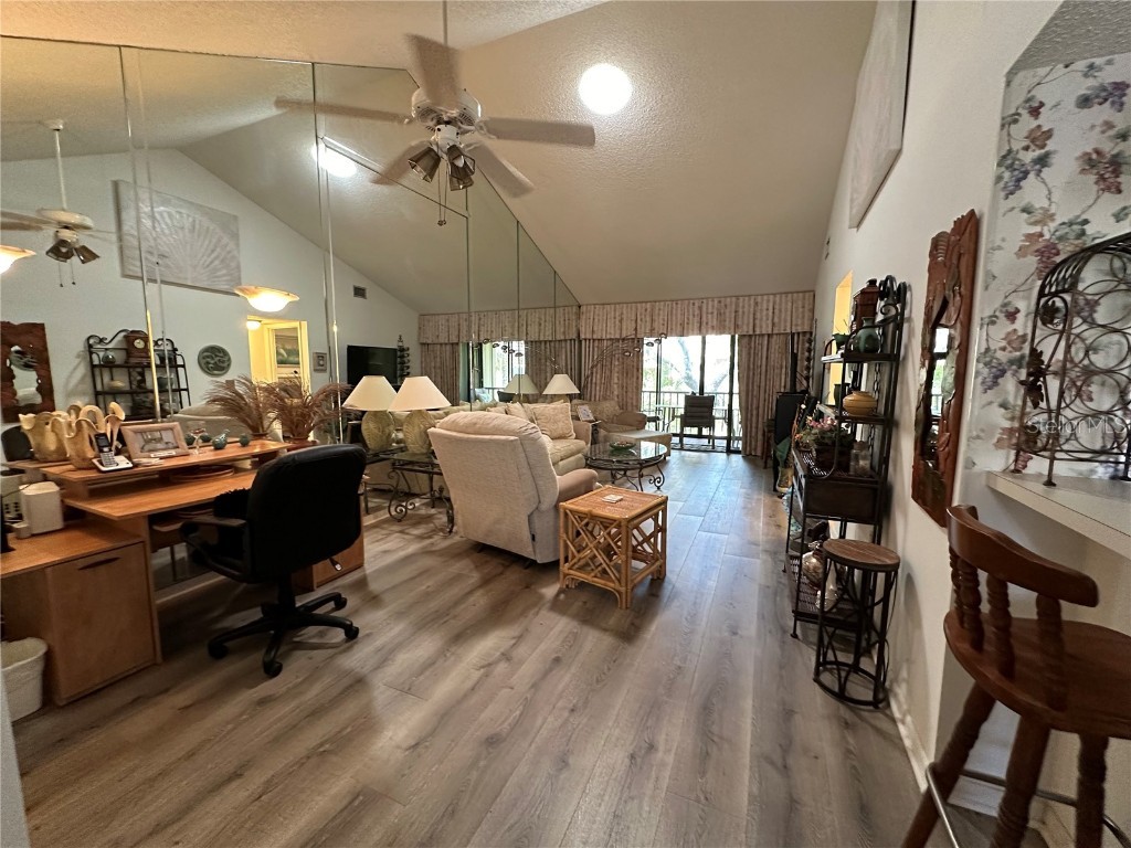 1647 Brookhouse Court #246 Sarasota FL 34231 A4610550 image6