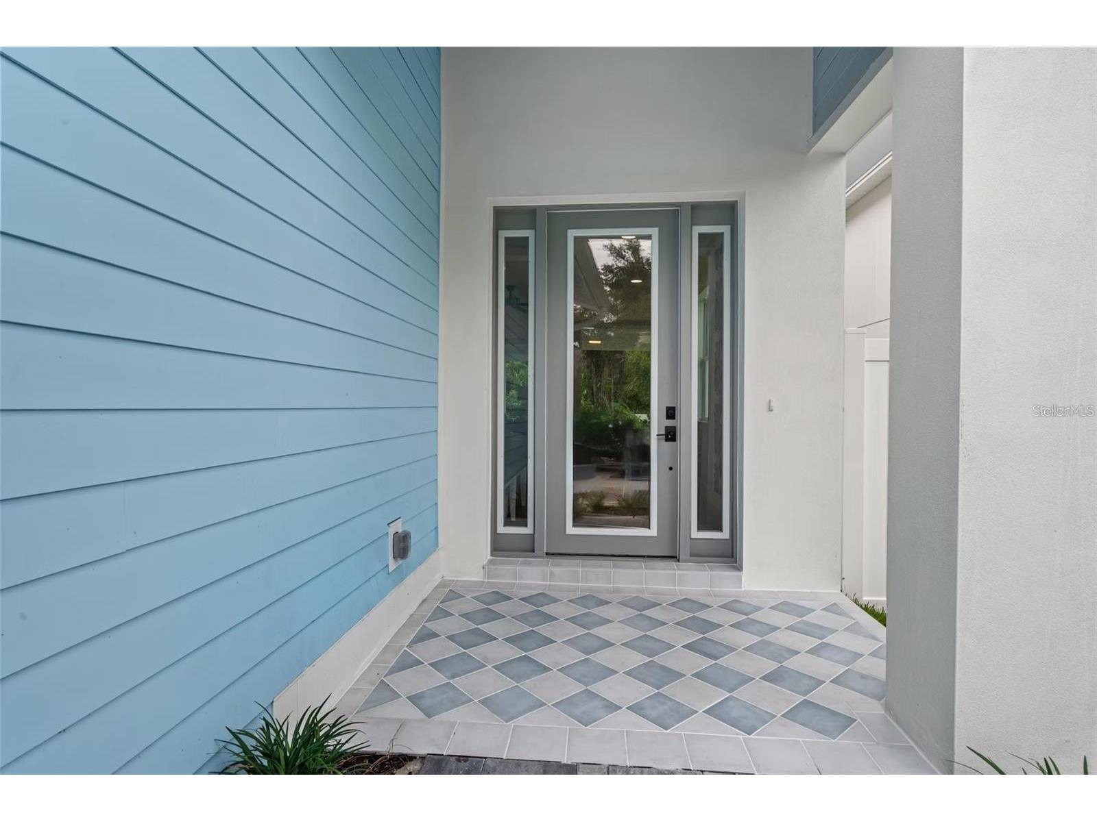 1647 Siesta Drive Sarasota FL 34239 A4695812 image7