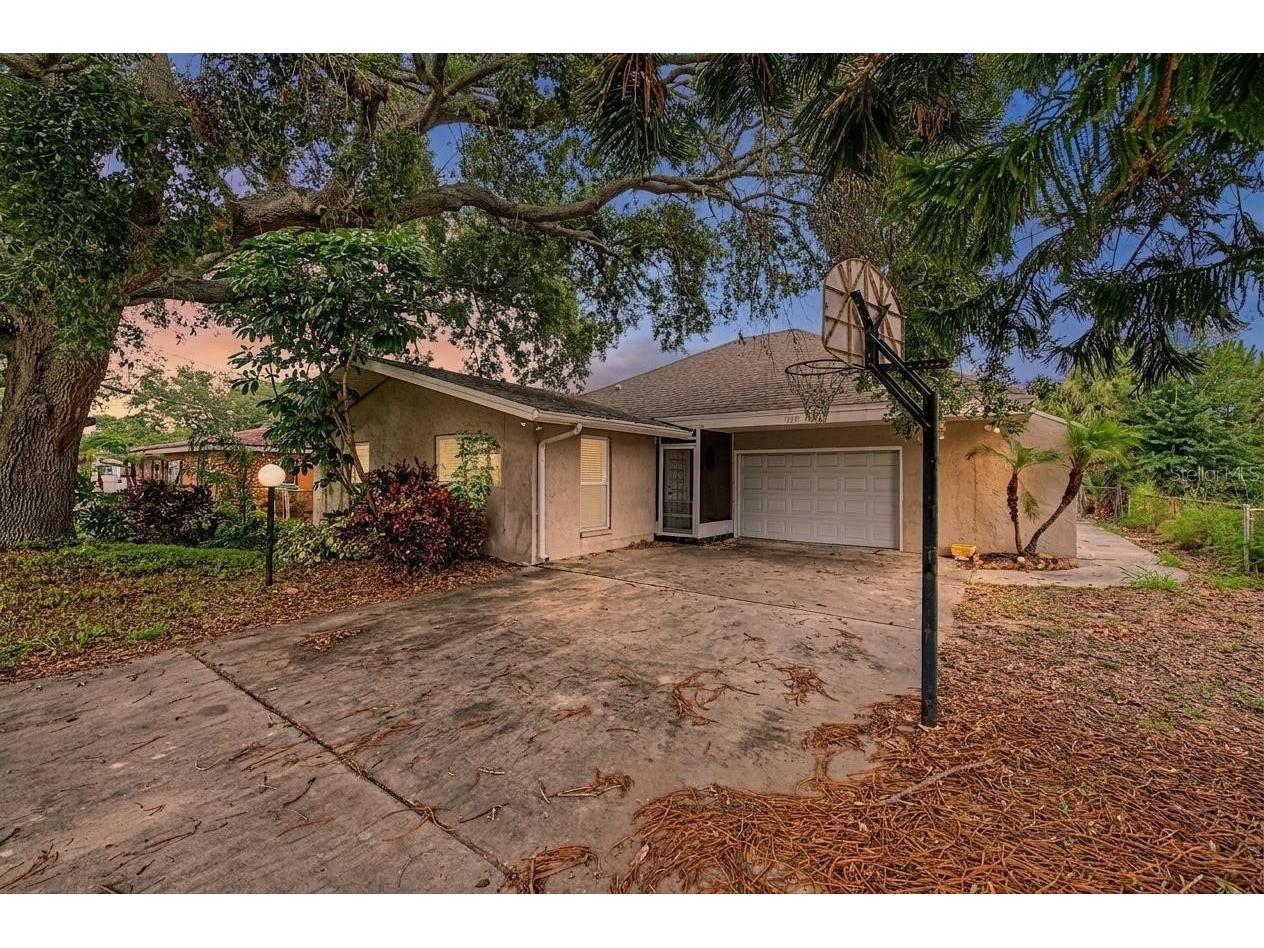 1647 Summerdale Drive S Clearwater FL 33764 TB8514769 image1