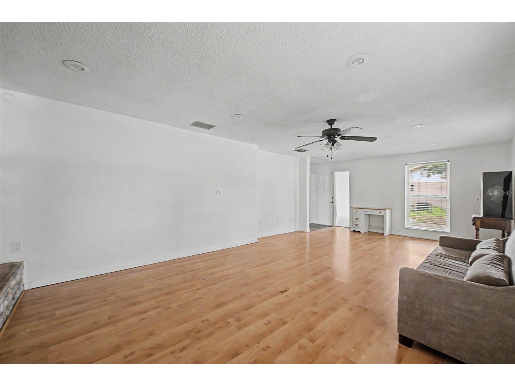 1647 Summerdale Drive S Clearwater FL 33764 TB8514769 image8