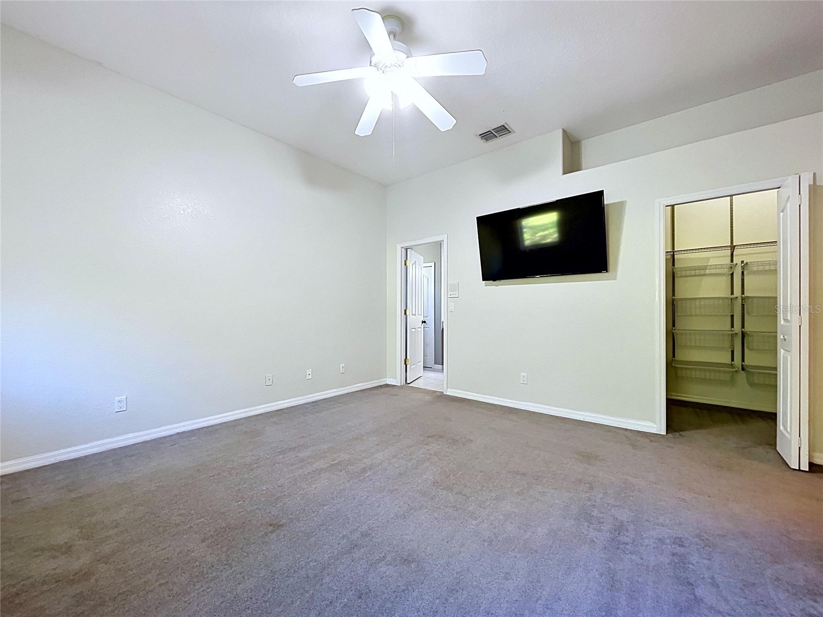 16475 Kids Ave Weeki Wachee FL 34614 W7880349 image30